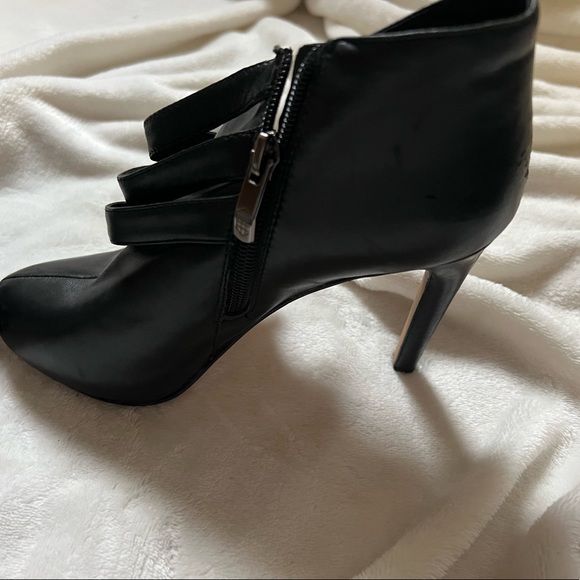 Black High heel ankle boot shoes - Picture 4 of 6